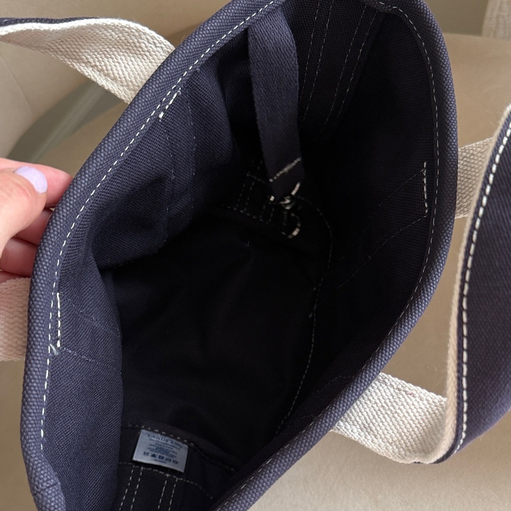 Land’s End Small Canvas Tote Bag with Contrast Stitching - Navy & White - Picture 6 of 9